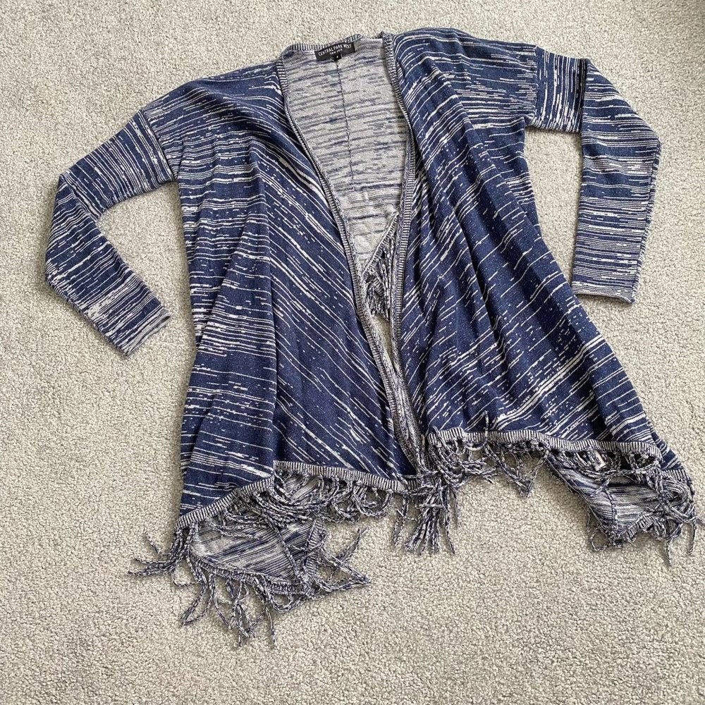 ♦ Stand Out in Central Park West Bohemian Fringe Cardigan SMALL
